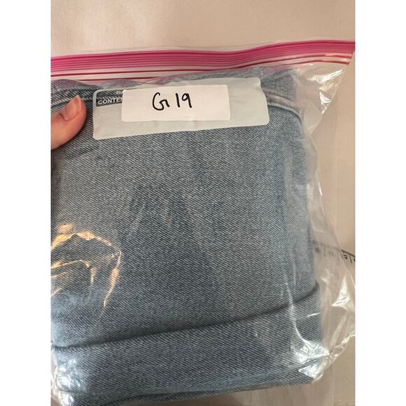 Hollister Women's 25 1R Butterfly Jeans Ultra High Rise Dad Light Wash L31 - Picture 14 of 14